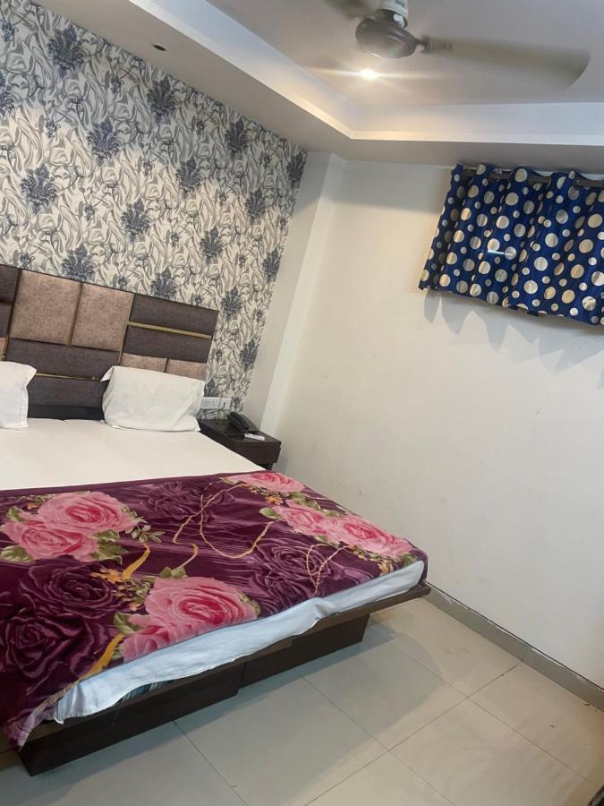 Royal Plaza Bed & Breakfast New Delhi