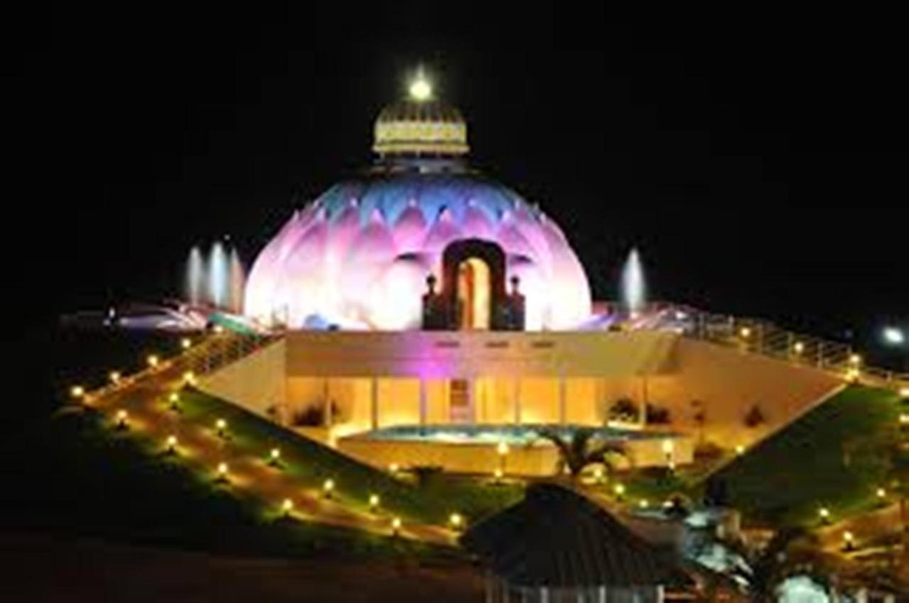 Bed & Breakfast Royal Plaza New Delhi